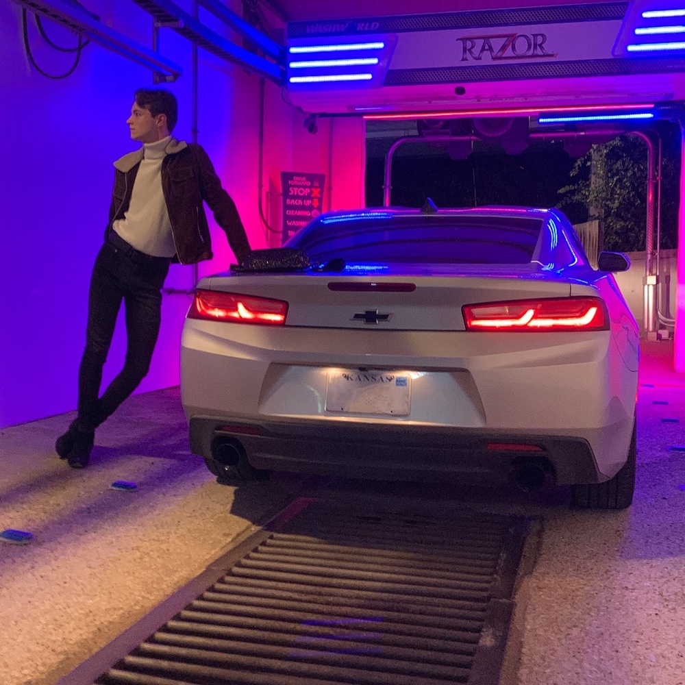 Meet your Posher, Austin